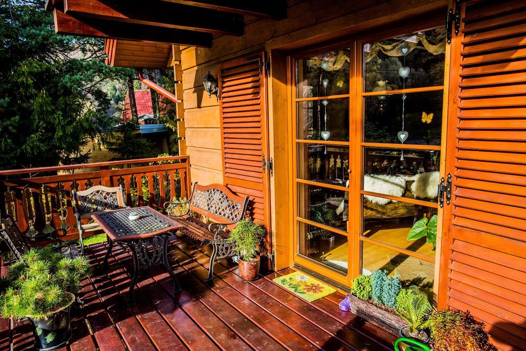 Willa Nad Popradem Bed & Breakfast Piwniczna-Zdroj Екстериор снимка