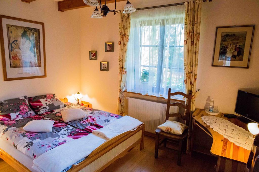 Willa Nad Popradem Bed & Breakfast Piwniczna-Zdroj Екстериор снимка