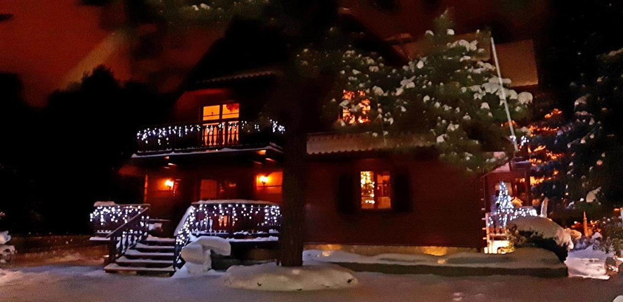 Willa Nad Popradem Bed & Breakfast Piwniczna-Zdroj Екстериор снимка